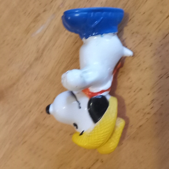 Snoopy Peanuts Toy Figure United Features Syndicate 1958 - 1966 Vintage - Picture 6 of 12